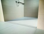 Prysznice z odpływem umieszczonym na poziomie podłogi